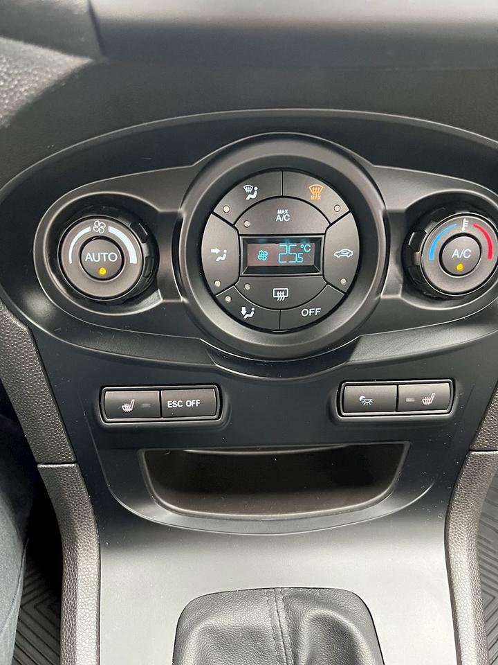 2018 Ford Fiesta ST Photo