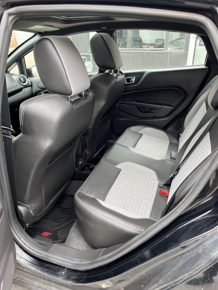 2018 Ford Fiesta ST Photo