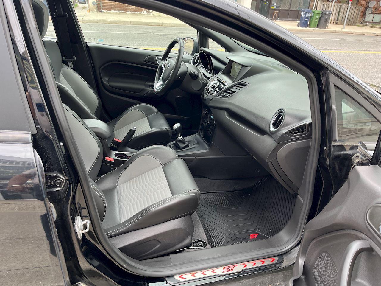 2018 Ford Fiesta ST Photo