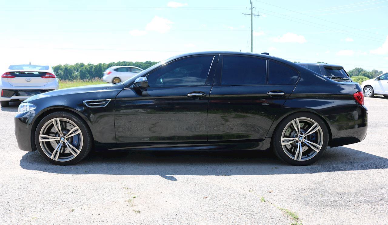2015 BMW M5 Twin Turbo Photo