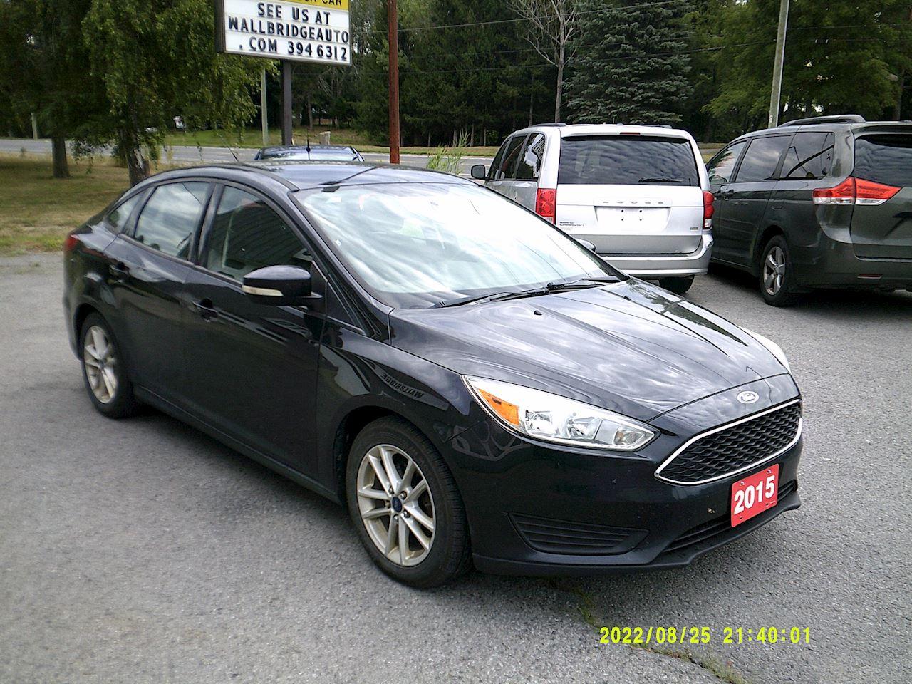 2015 Ford Focus SE Photo