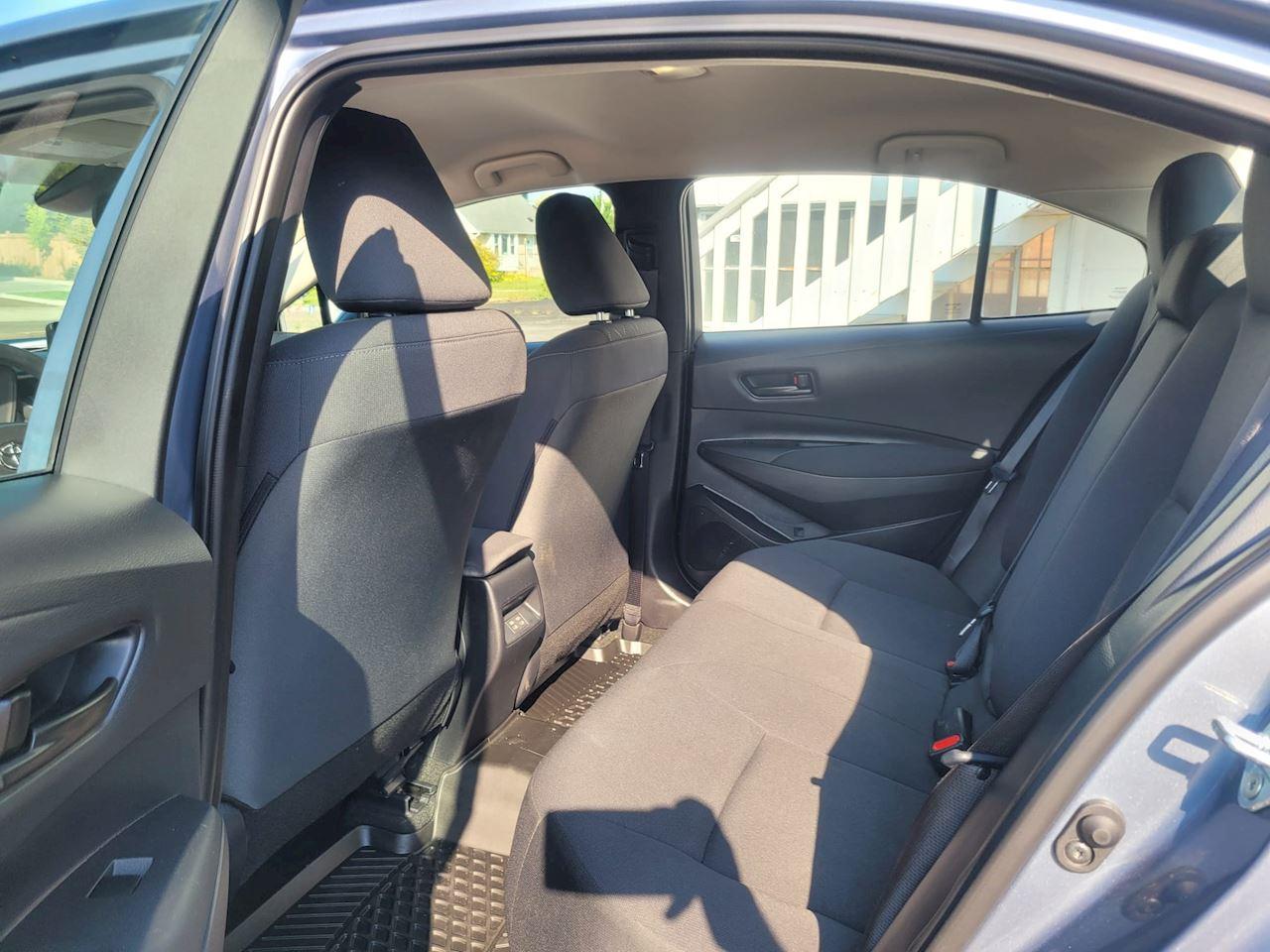 2024 Toyota Corolla L/LE Photo