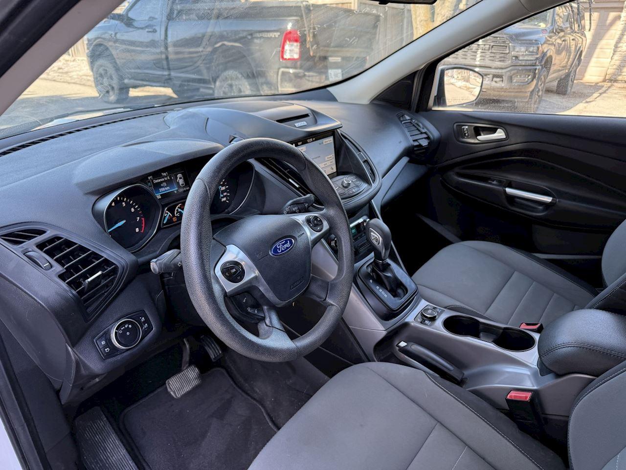 2016 Ford Escape SE Photo