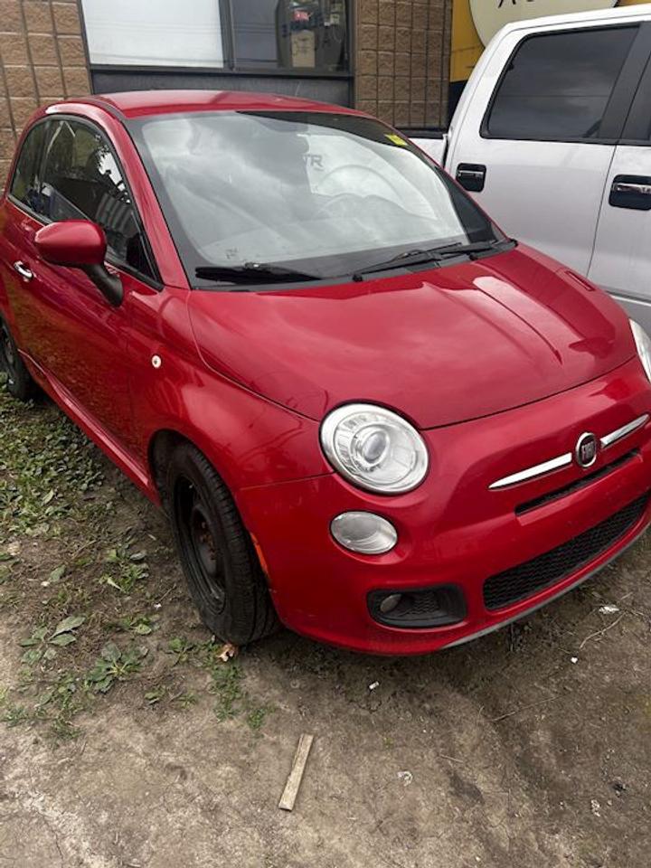 2015 Fiat 500 Sport Photo4
