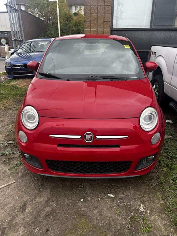 2015 Fiat 500 Sport Photo