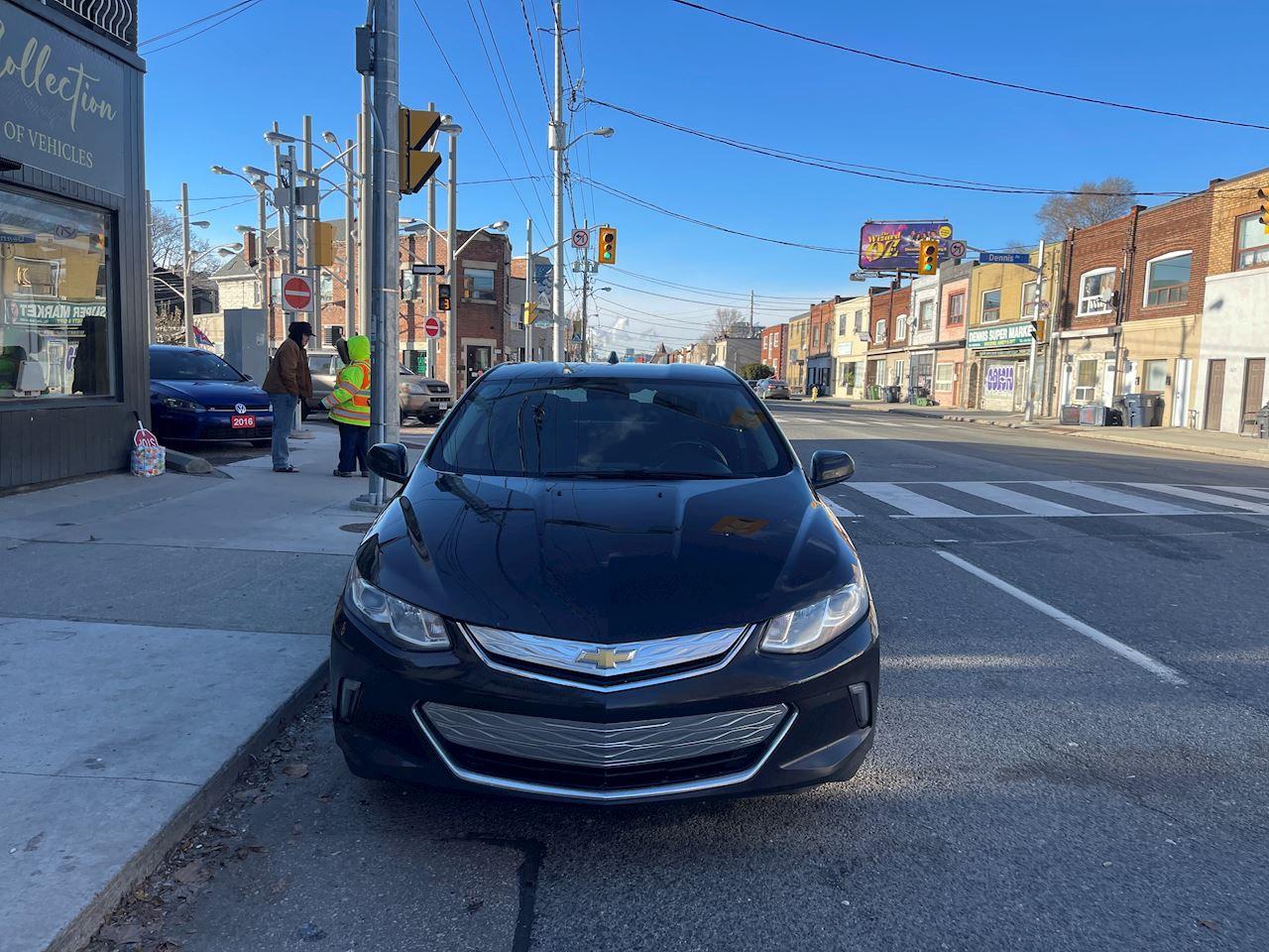 2016 Chevrolet Volt LT Photo5