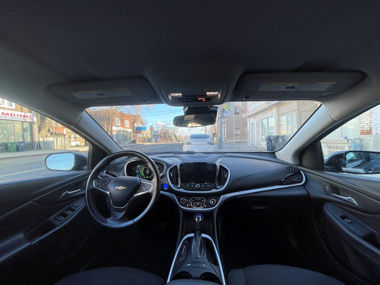 2016 Chevrolet Volt LT Photo
