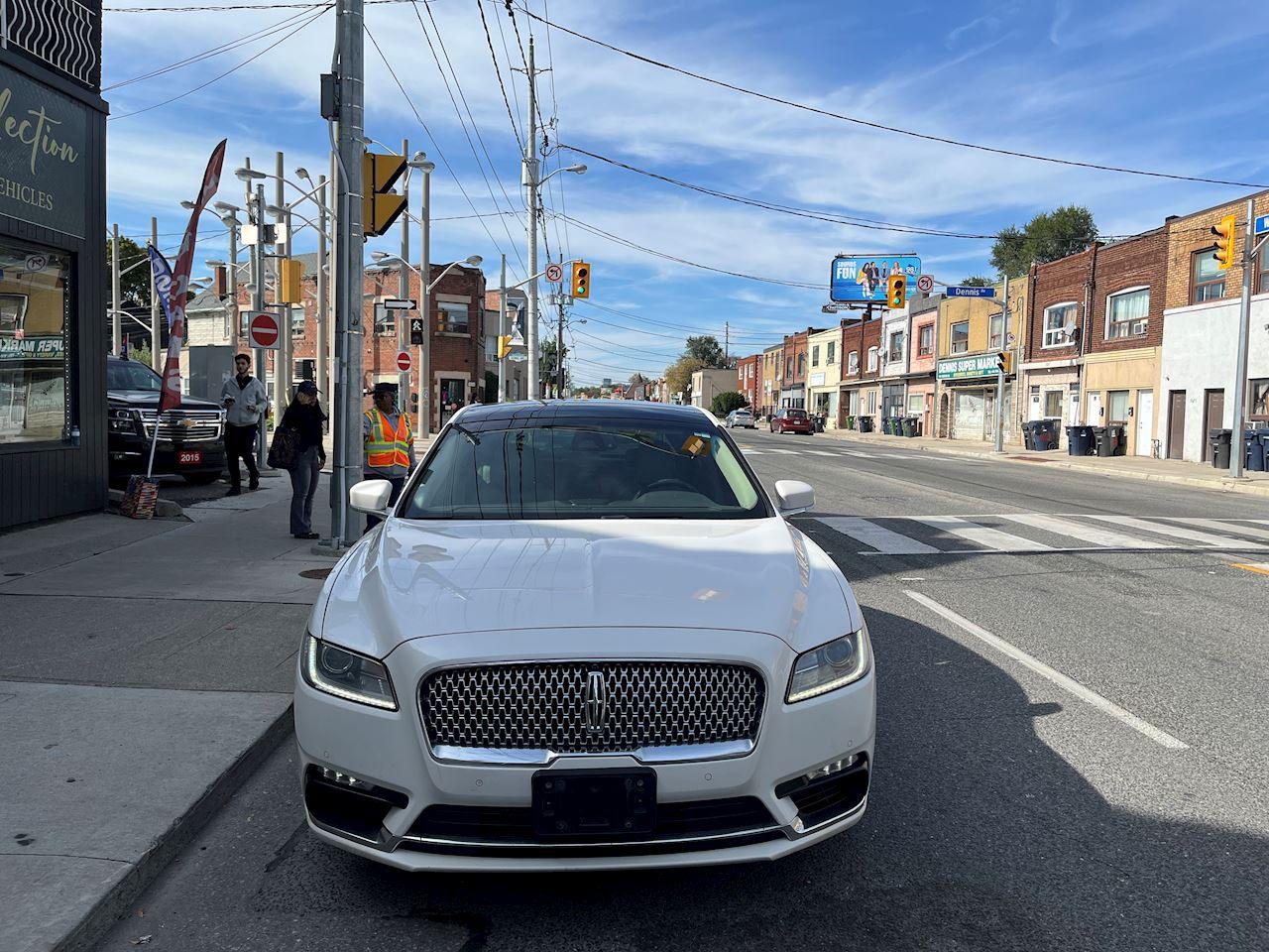 2017 Lincoln Continental Reserve Photo