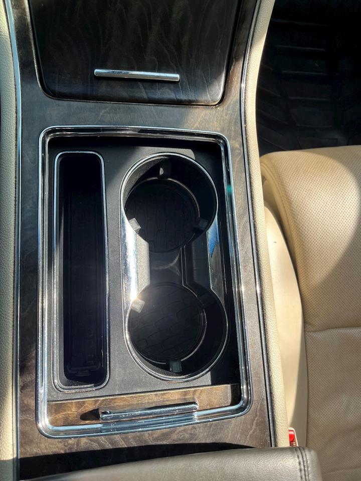 2017 Lincoln Continental Reserve Photo