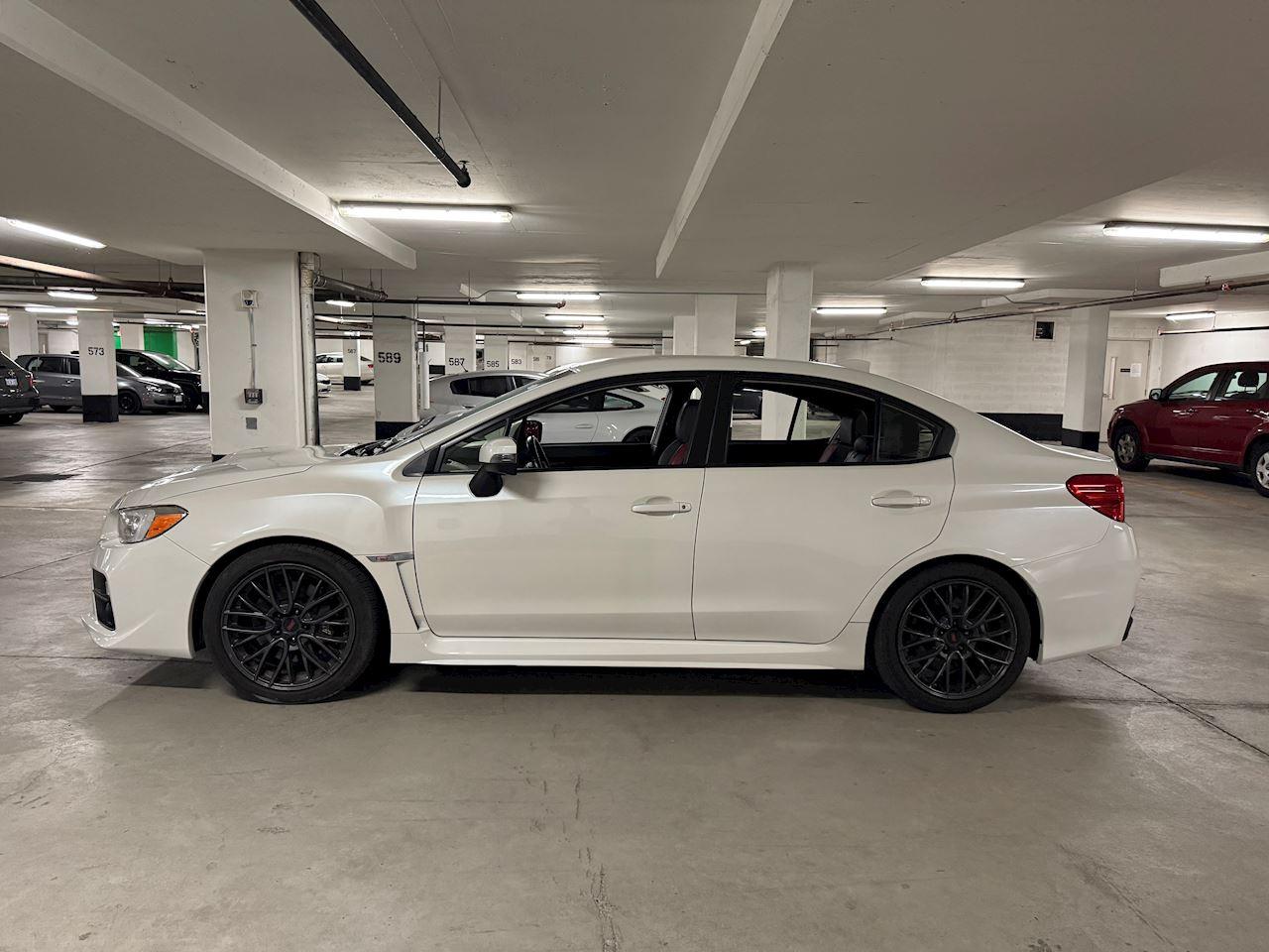 2015 Subaru WRX STI w/Sport Pkg Photo3