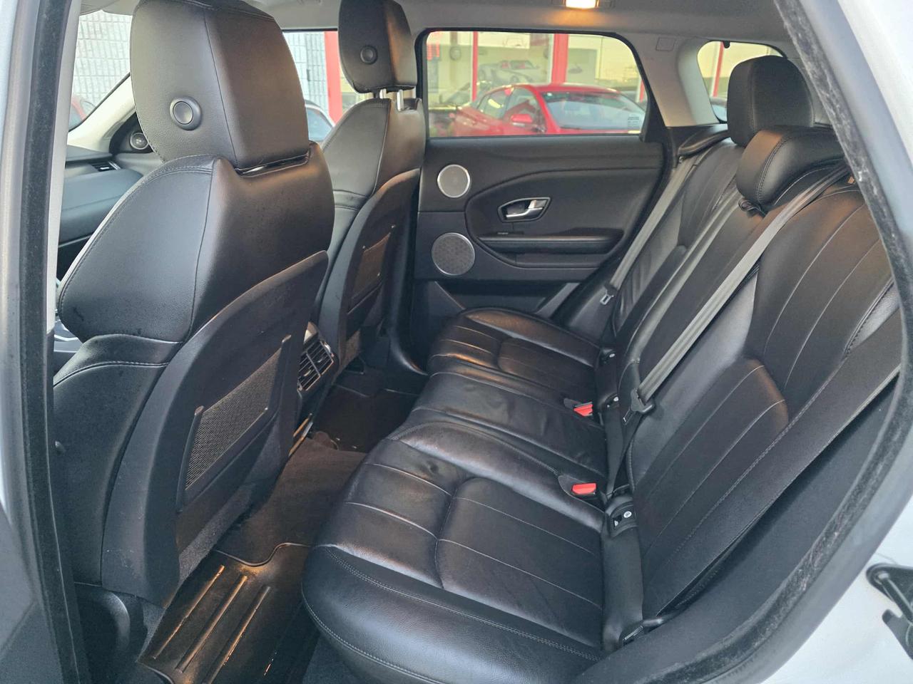 2018 Land Rover Range Rover Evoque SE 4WD Photo