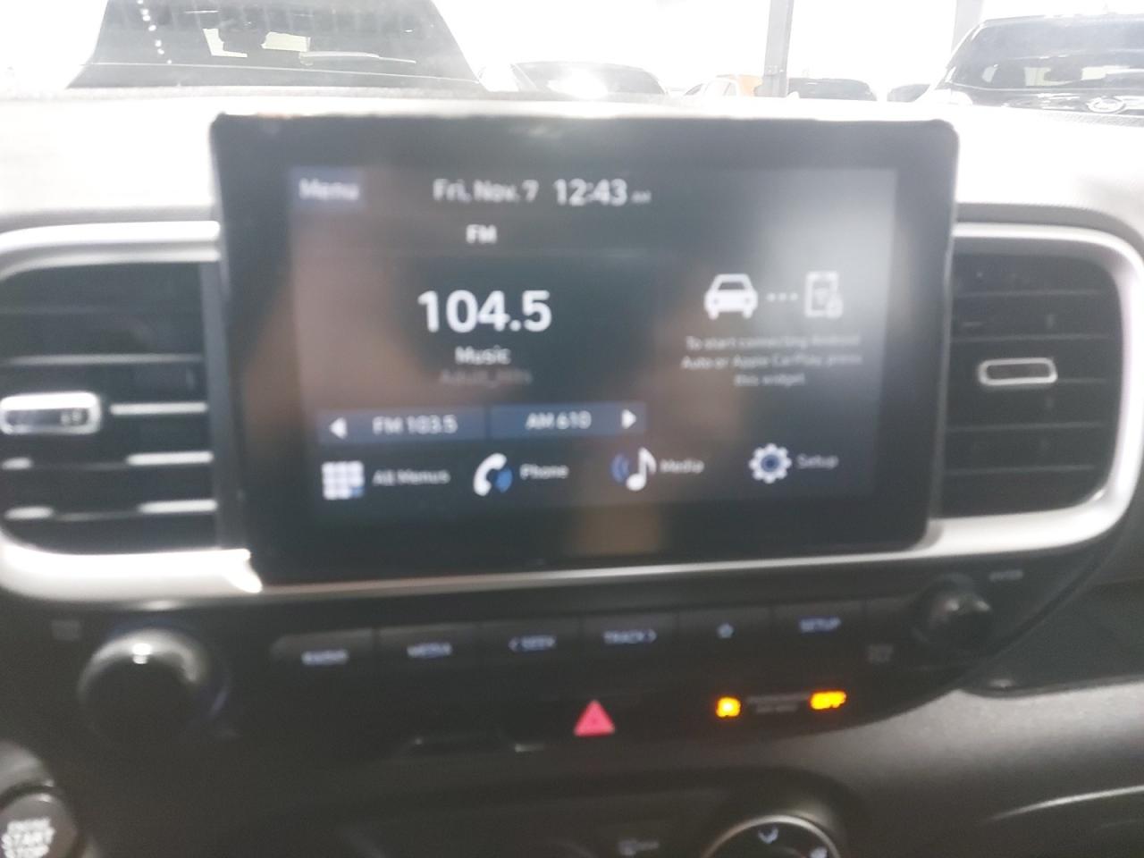 2023 Hyundai Venue PREFERRED Photo