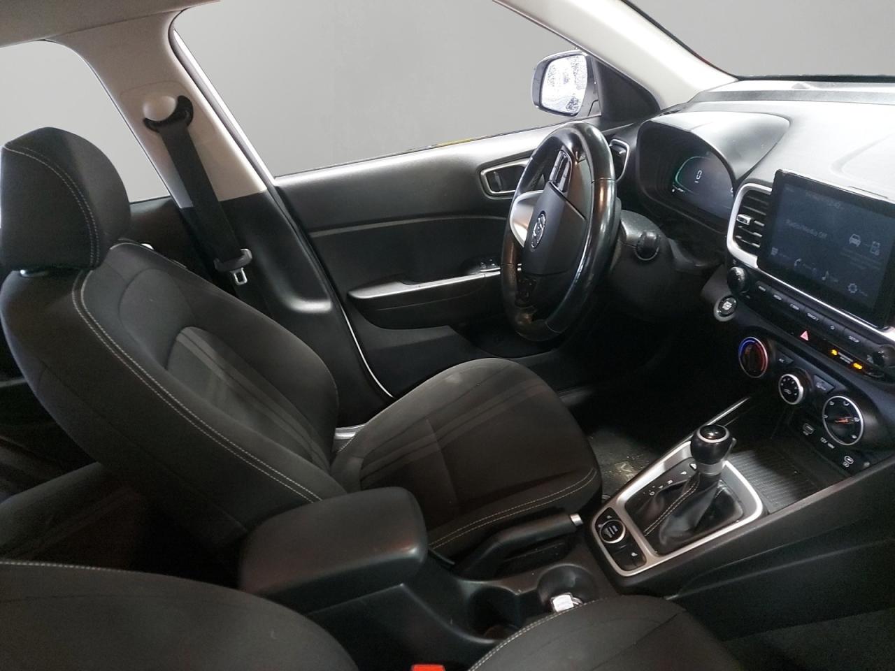 2023 Hyundai Venue PREFERRED Photo