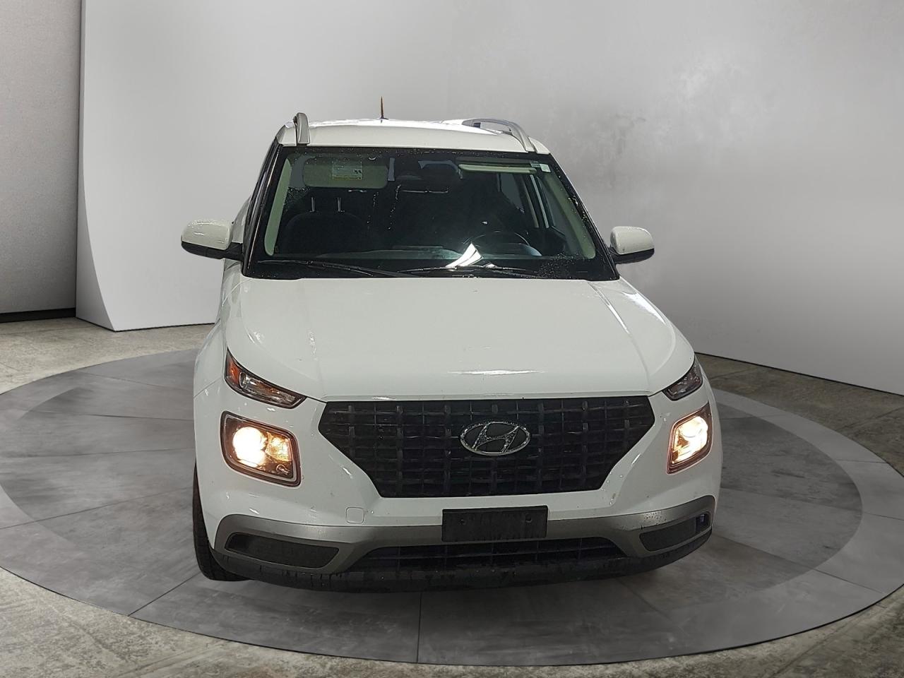 2023 Hyundai Venue PREFERRED Photo
