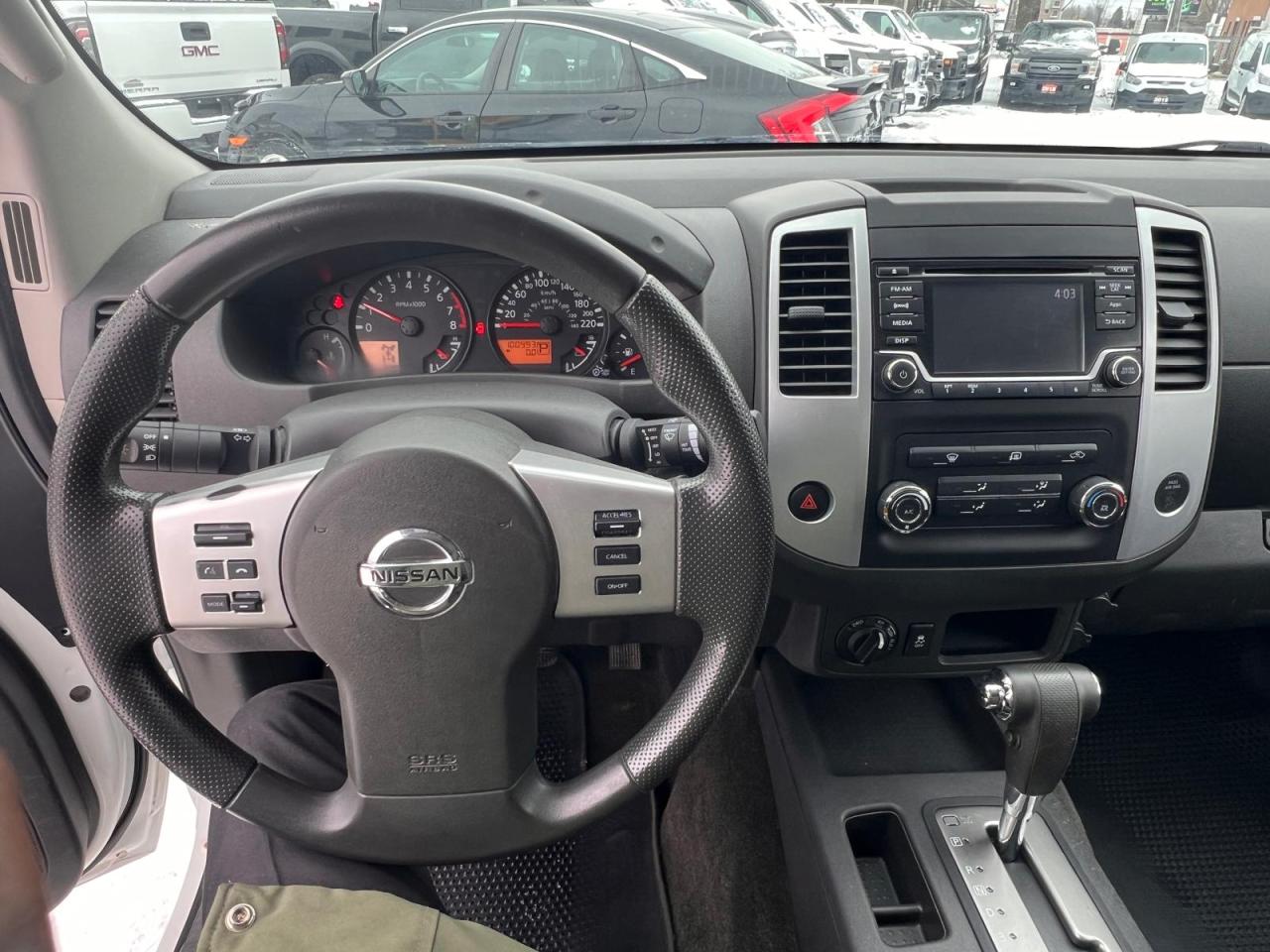 2015 Nissan Frontier SV Photo