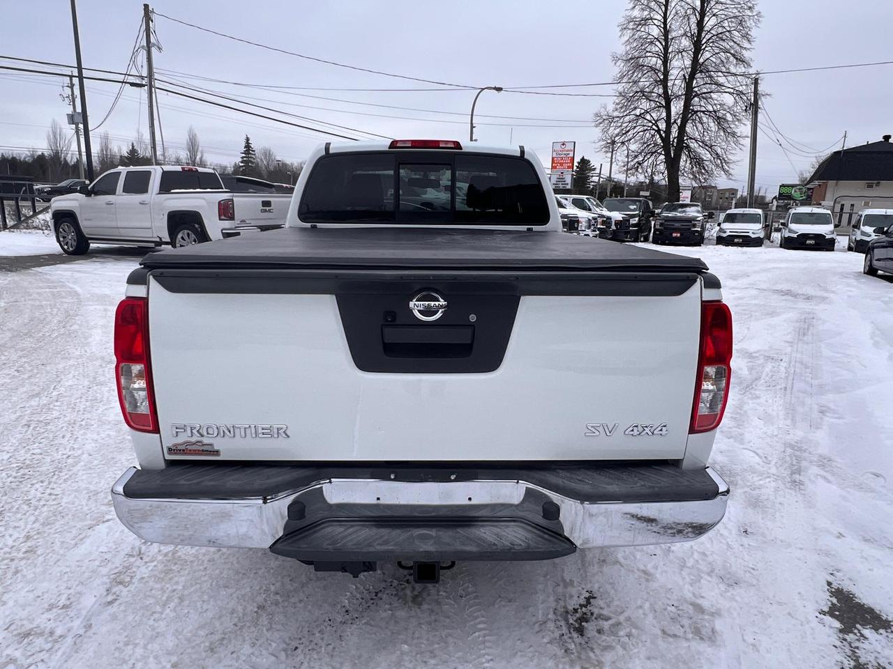 2015 Nissan Frontier SV Photo