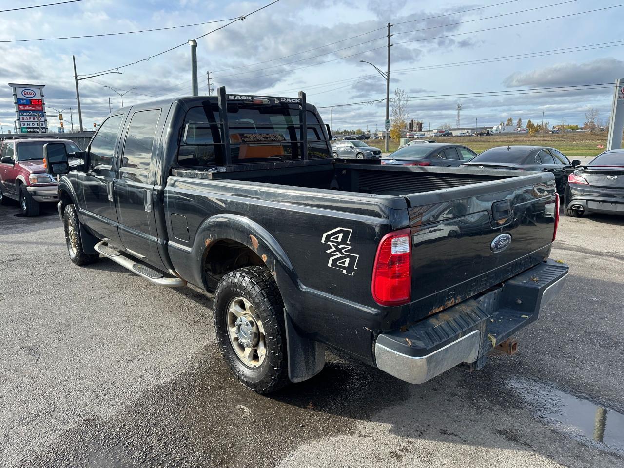 2016 Ford SUPER DUTY F-250 SRW XLT, 4X4, CREW, V8, GAS, AUTO, AS IS SPECIAL Photo2