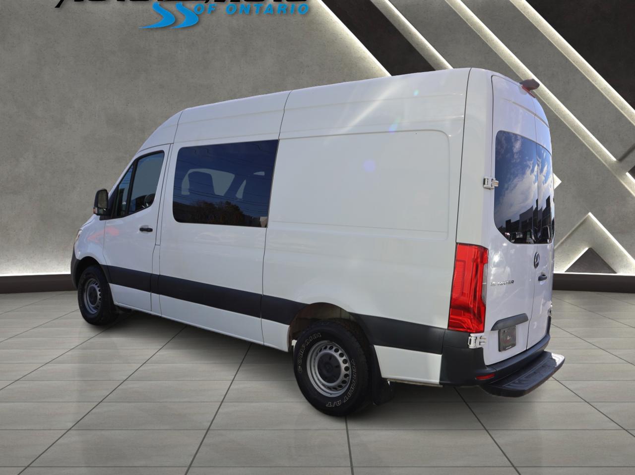 2020 Mercedes-Benz Sprinter 2500 144in. WB CERTIFIED *ACCIDENT FREE* CAMERA CRUISE ALLOYS - Photo #4