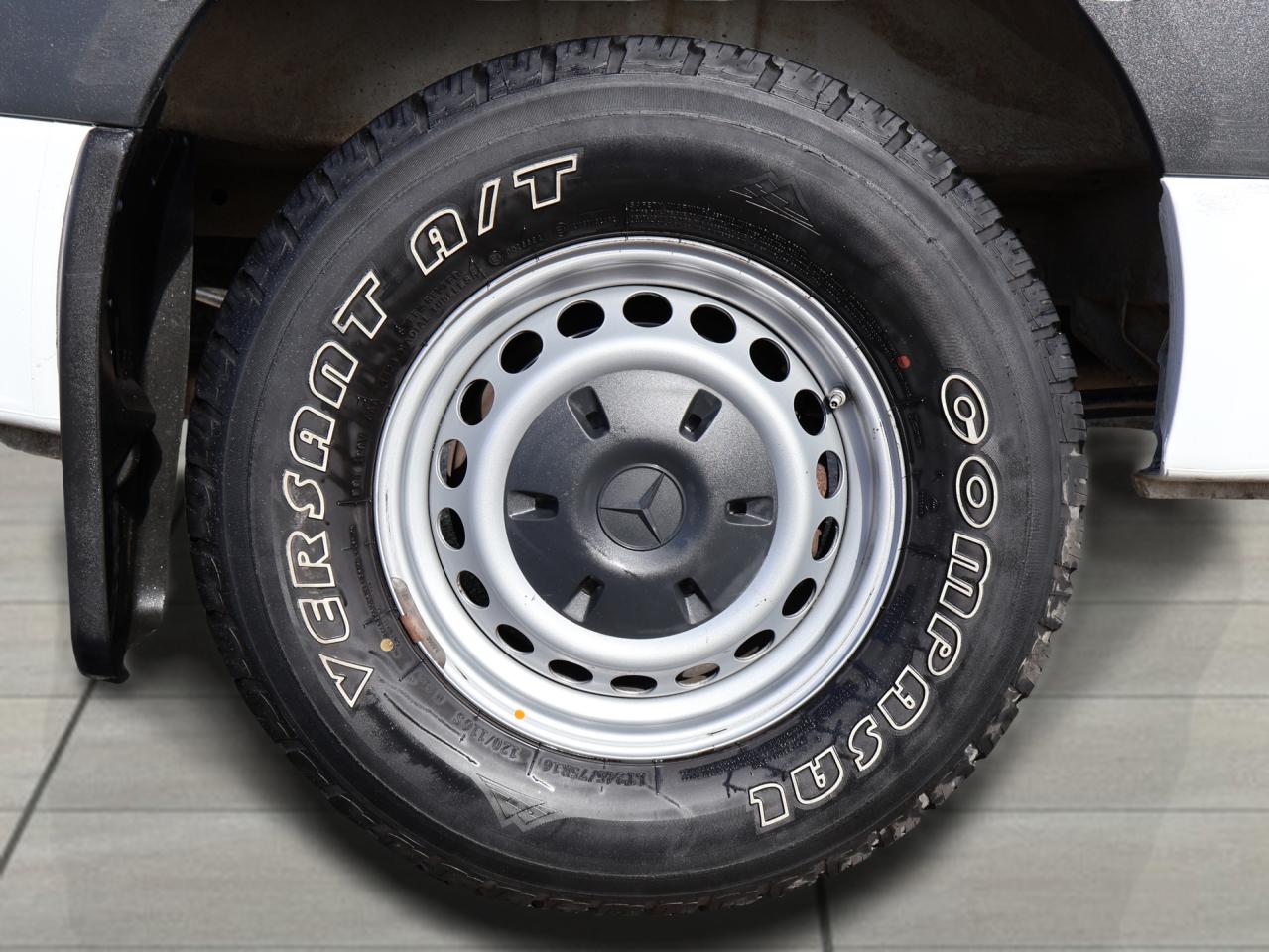 2020 Mercedes-Benz Sprinter 2500 144in. WB CERTIFIED *ACCIDENT FREE* CAMERA CRUISE ALLOYS - Photo #25