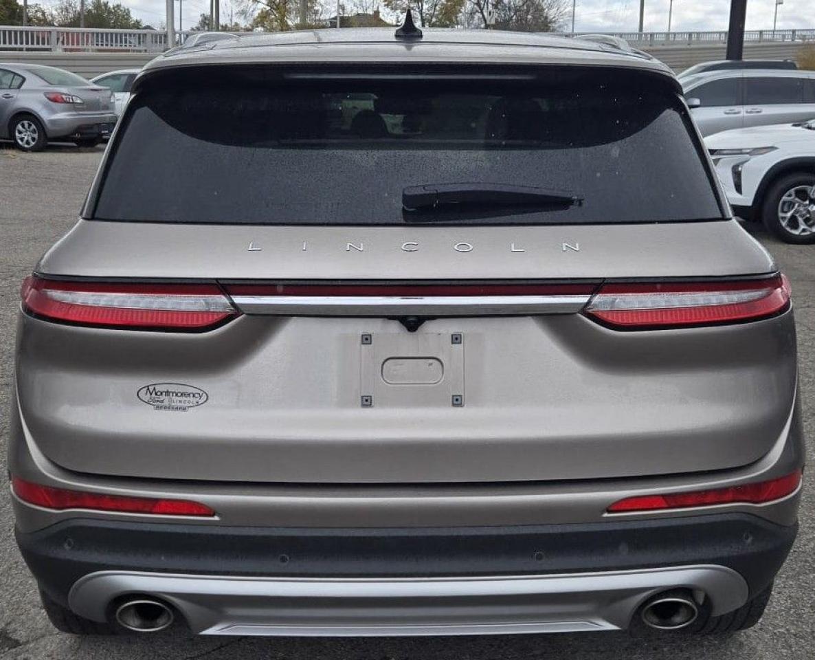 2021 Lincoln Corsair RESERVE / NO ACCIDENTS / PANO ROOF / NAV / LEATHER - Photo #3