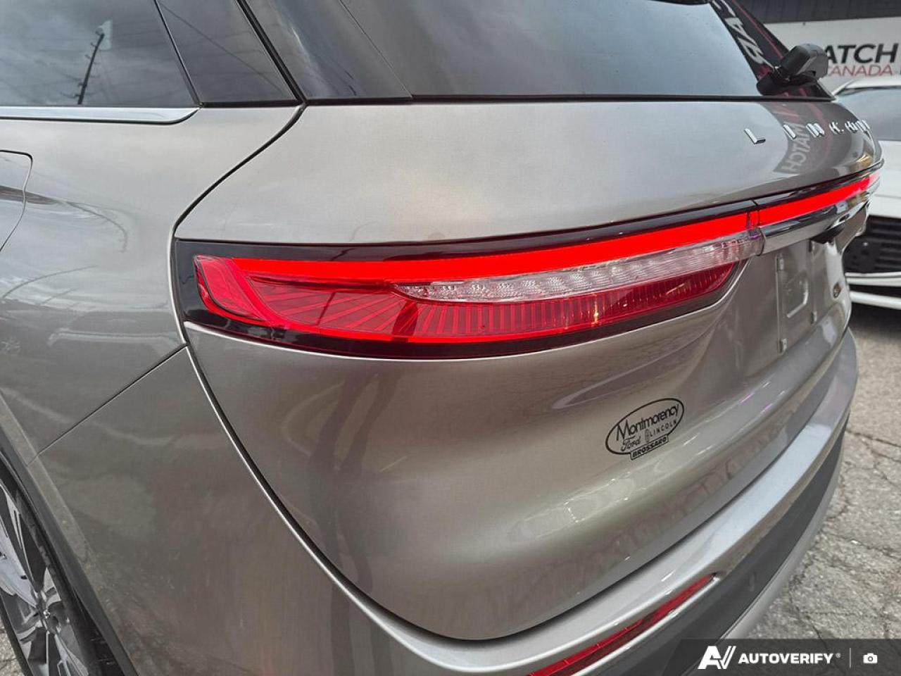 2021 Lincoln Corsair RESERVE / NO ACCIDENTS / PANO ROOF / NAV / LEATHER Photo