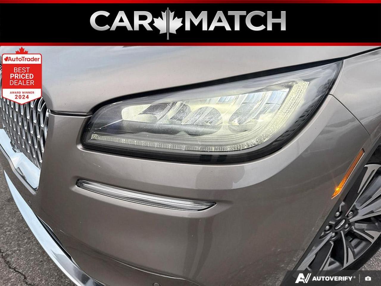 2021 Lincoln Corsair RESERVE / NO ACCIDENTS / PANO ROOF / NAV / LEATHER Photo