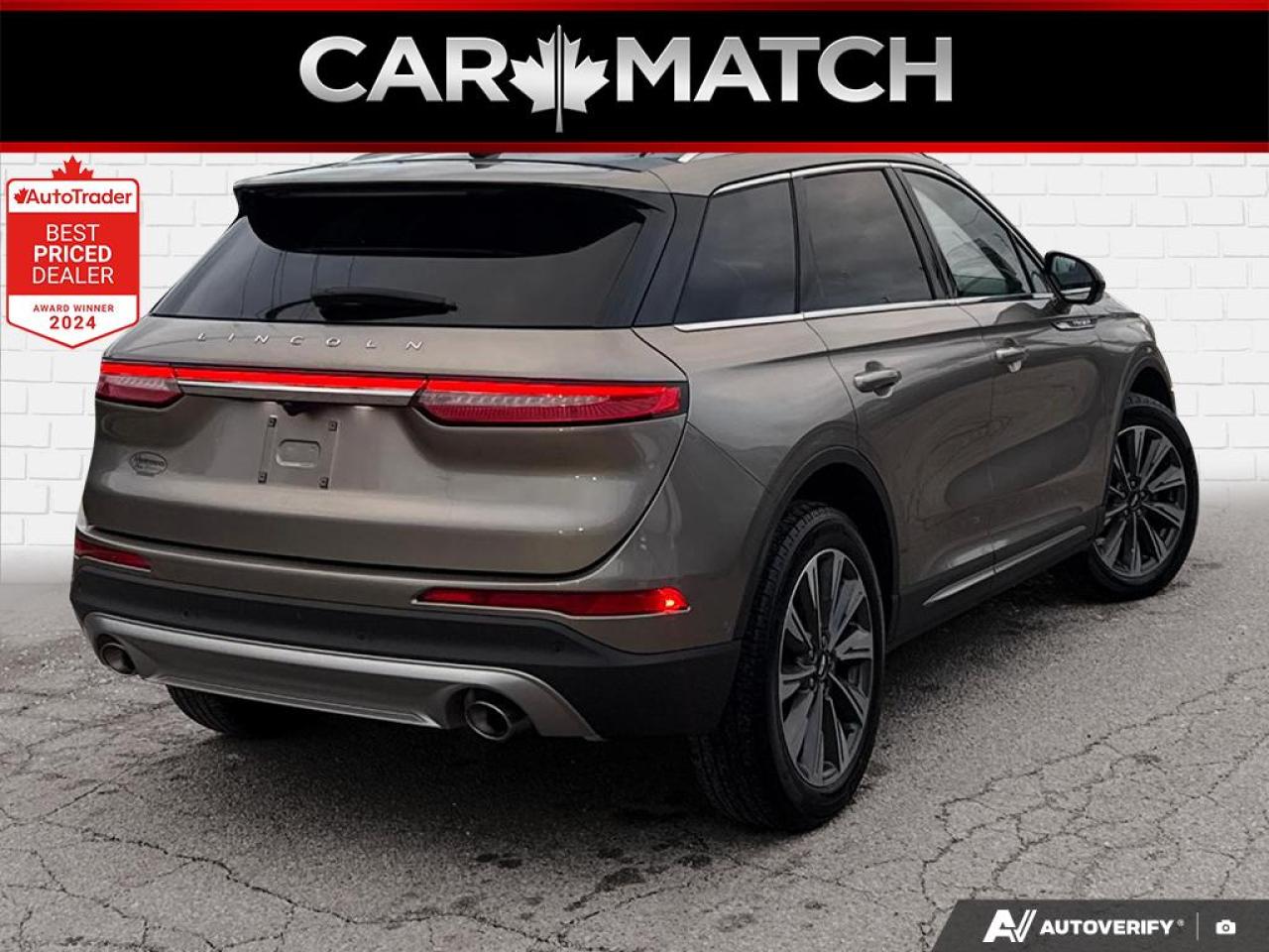 2021 Lincoln Corsair RESERVE / NO ACCIDENTS / PANO ROOF / NAV / LEATHER Photo4