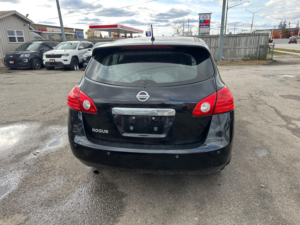 2013 Nissan Rogue S - Photo #4