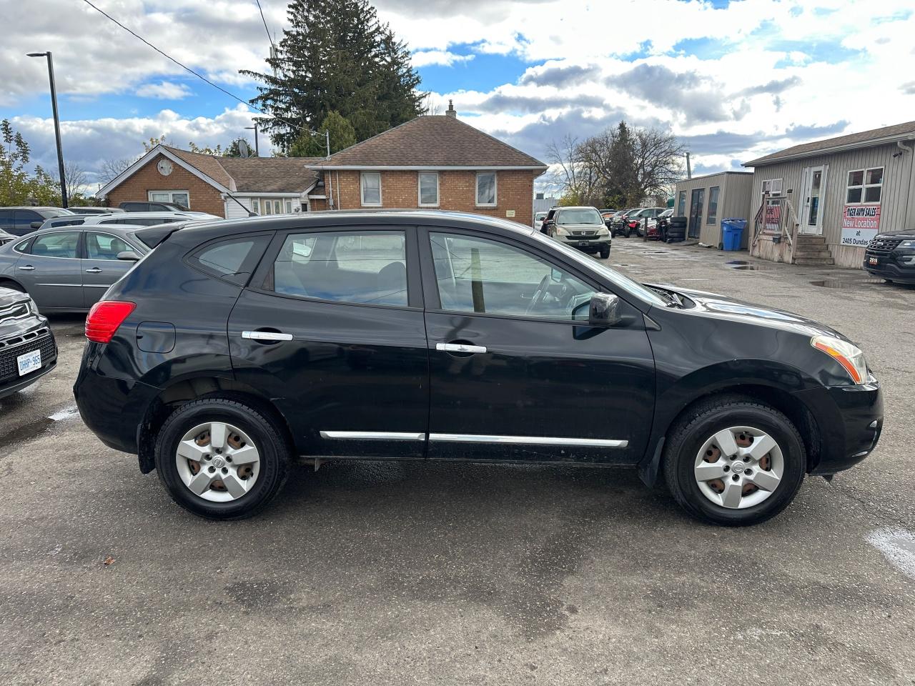 2013 Nissan Rogue S - Photo #6