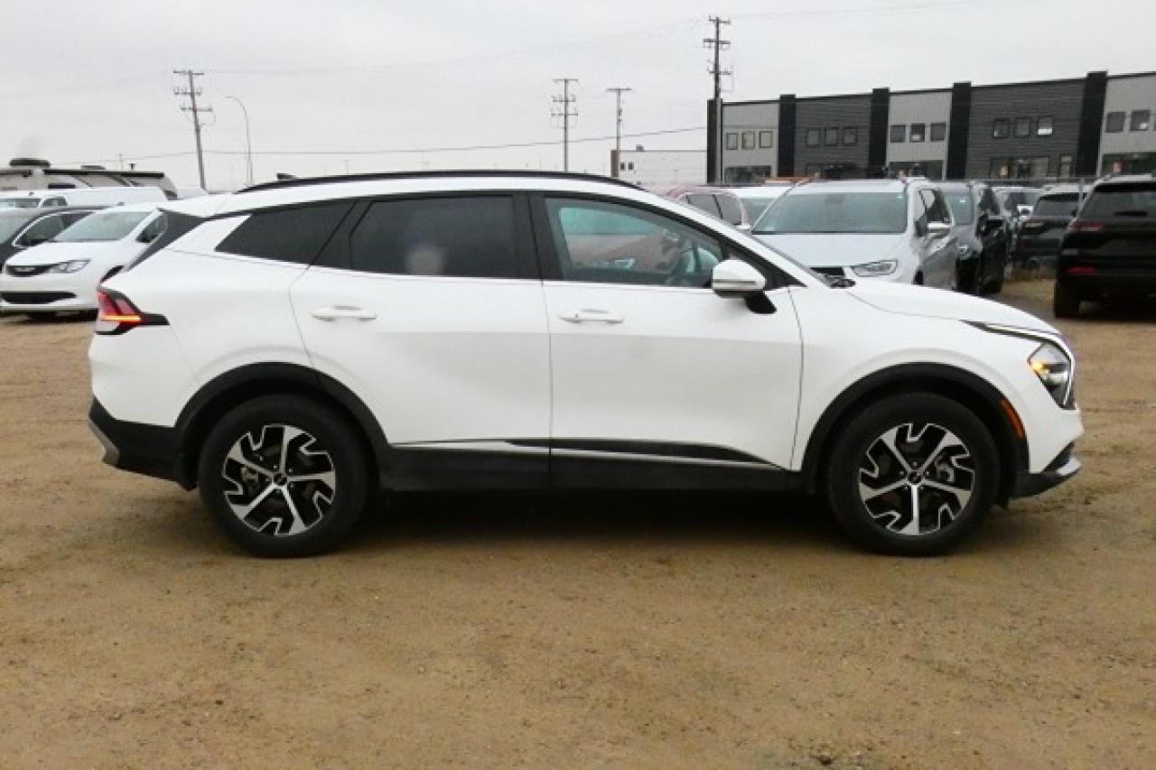 2024 Kia Sportage EX 4x w/Htd Leather, pano S/R, NAV, BUC - Photo #5