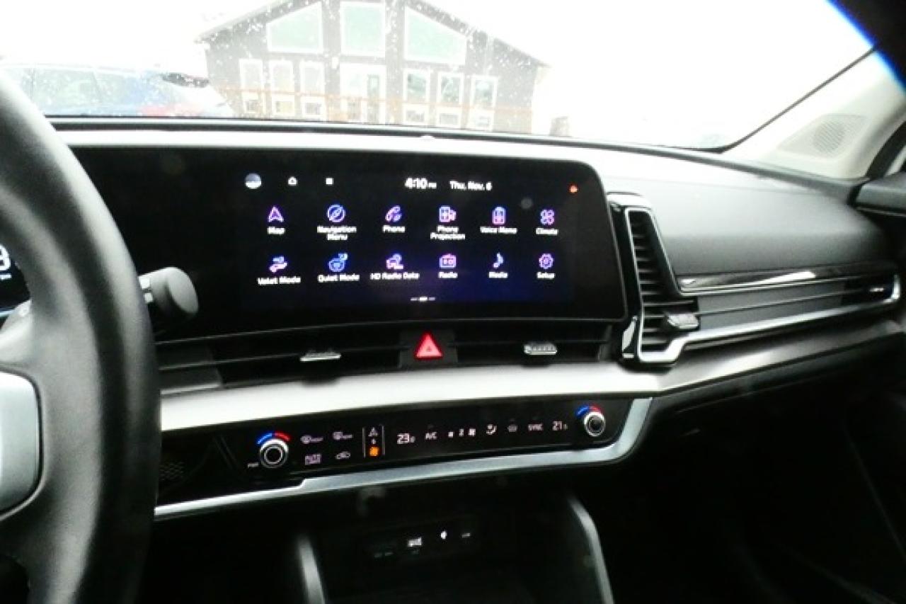 2024 Kia Sportage EX 4x w/Htd Leather, pano S/R, NAV, BUC - Photo #16