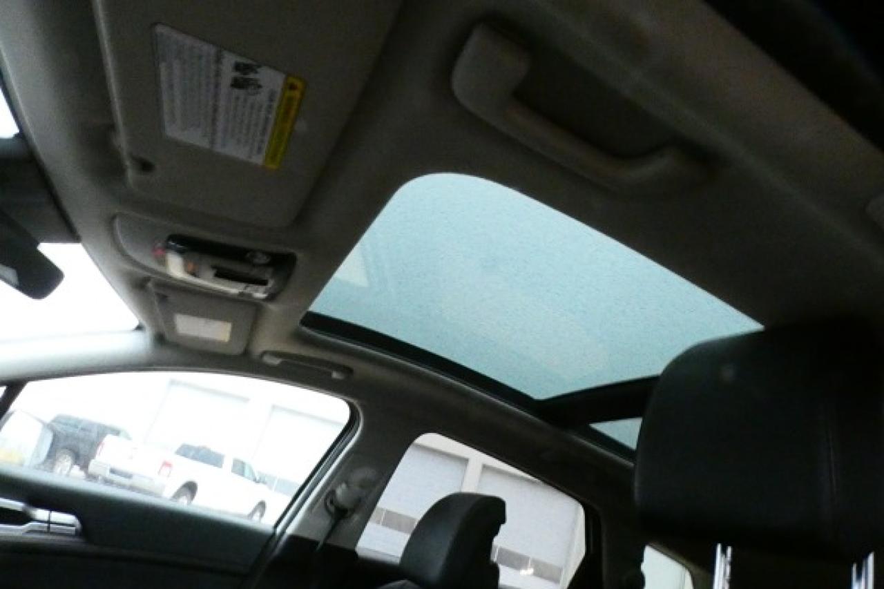 2024 Kia Sportage EX 4x w/Htd Leather, pano S/R, NAV, BUC - Photo #19