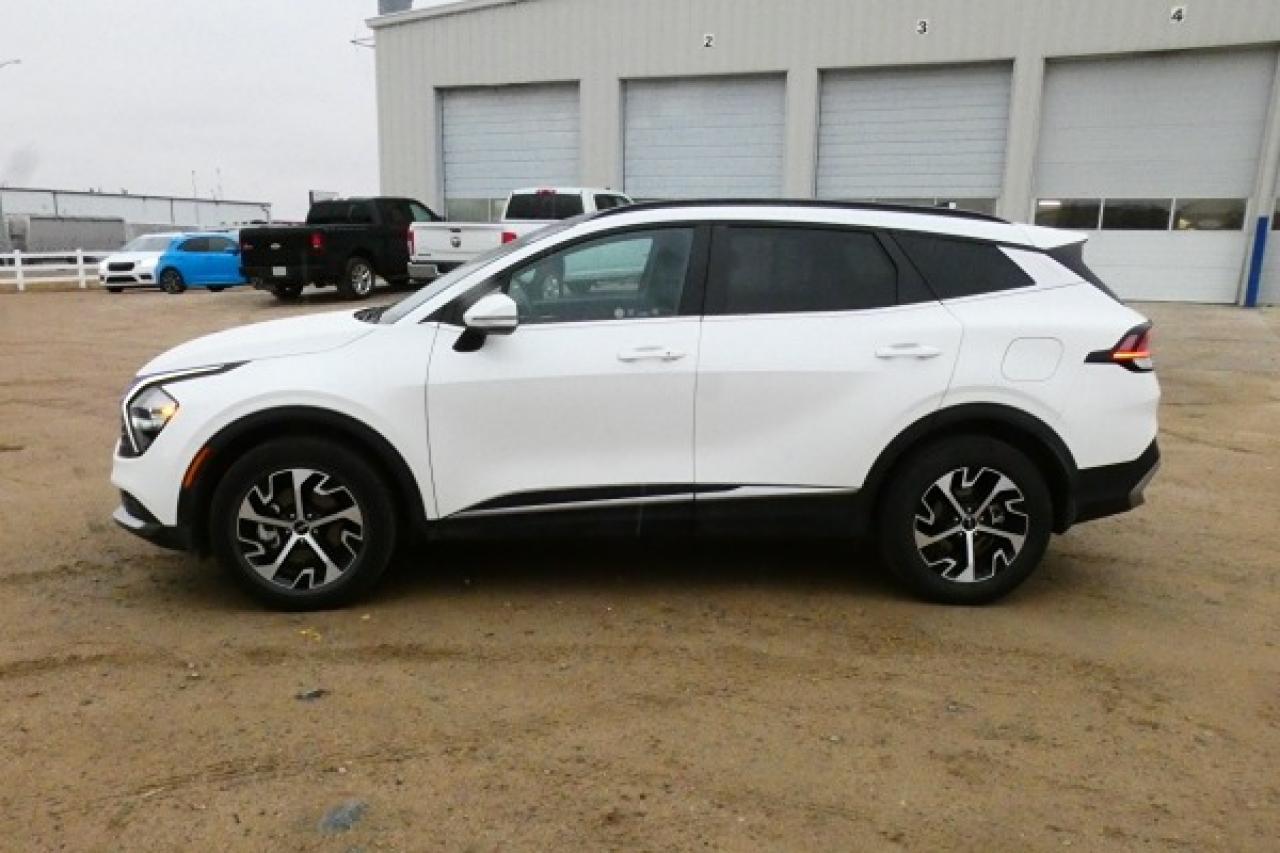 2024 Kia Sportage EX 4x w/Htd Leather, pano S/R, NAV, BUC - Photo #1