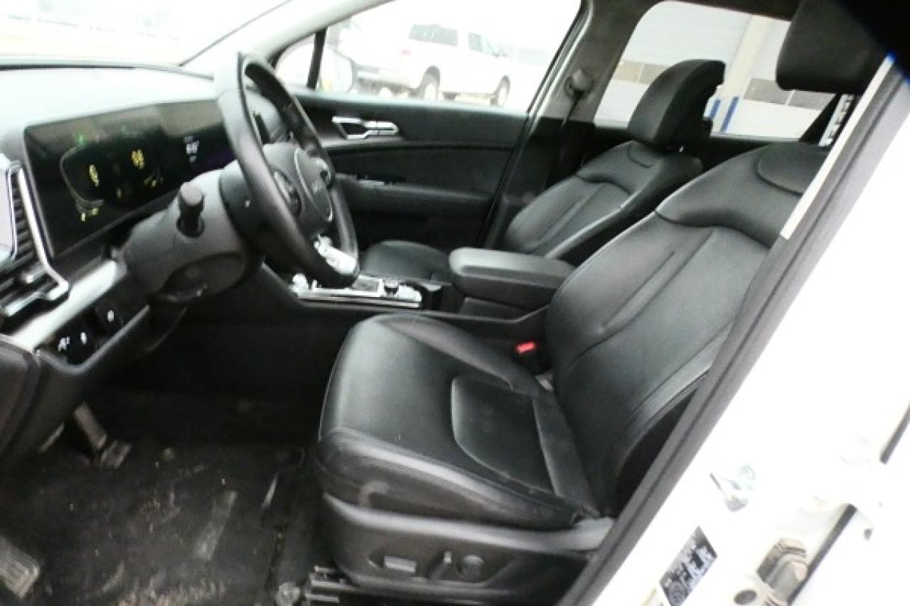 2024 Kia Sportage EX 4x w/Htd Leather, pano S/R, NAV, BUC - Photo #11