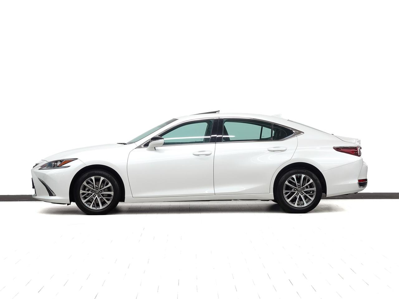 2022 Lexus ES 250 AWD | Leather | Sunroof | BSM | ACC | CarPlay Photo