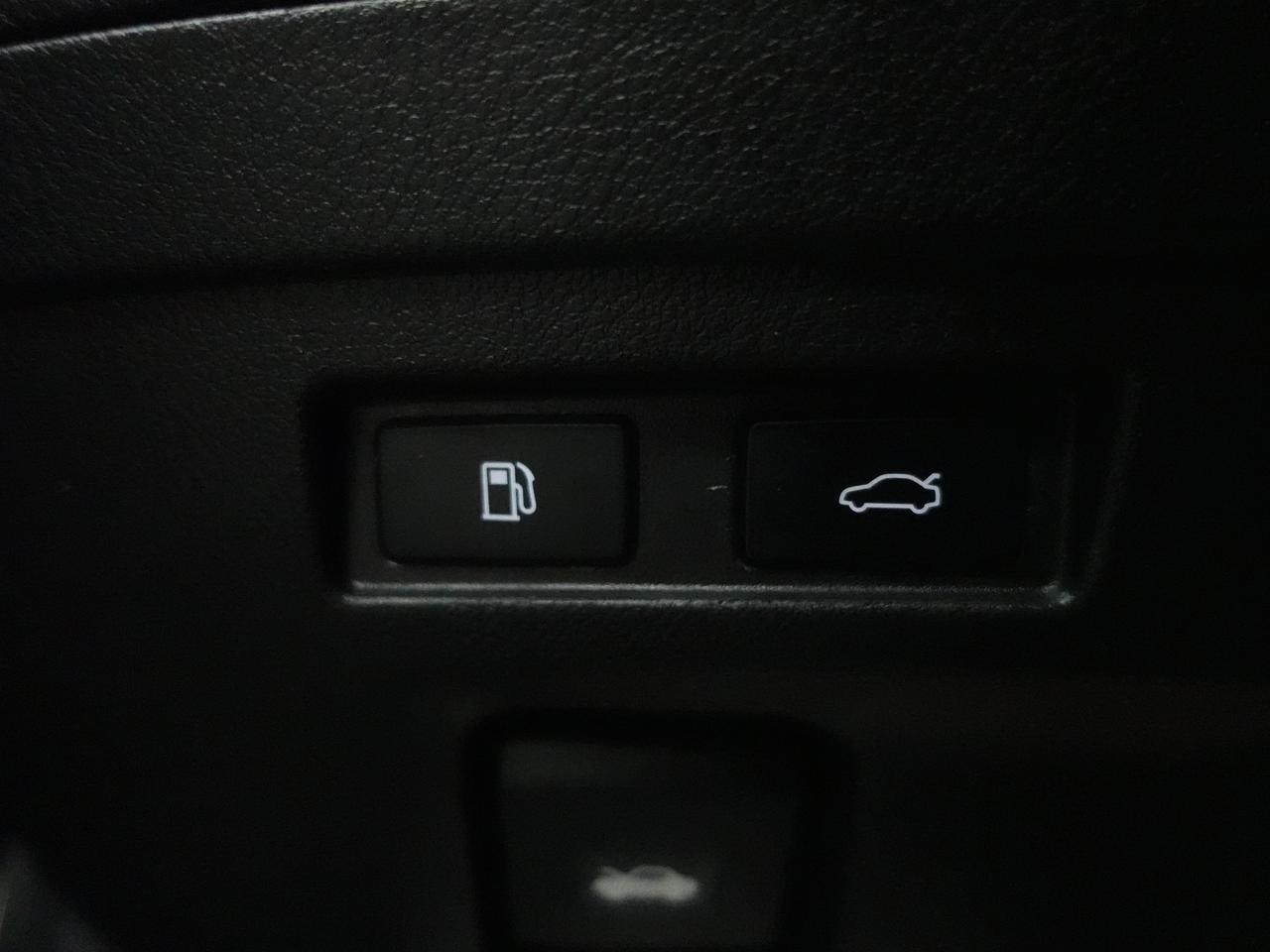 2022 Lexus ES 250 AWD | Leather | Sunroof | BSM | ACC | CarPlay Photo