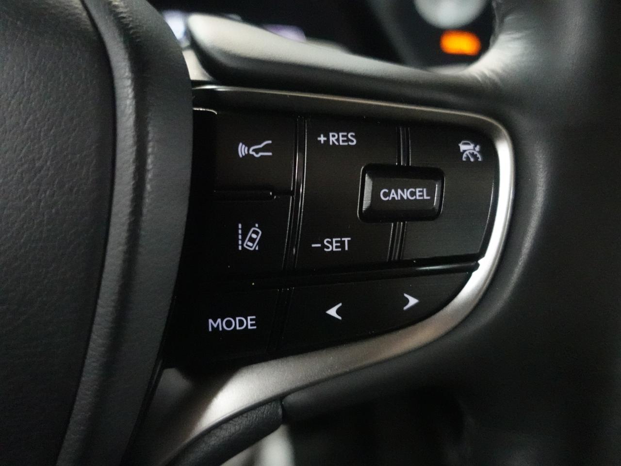 2022 Lexus ES 250 AWD | Leather | Sunroof | BSM | ACC | CarPlay