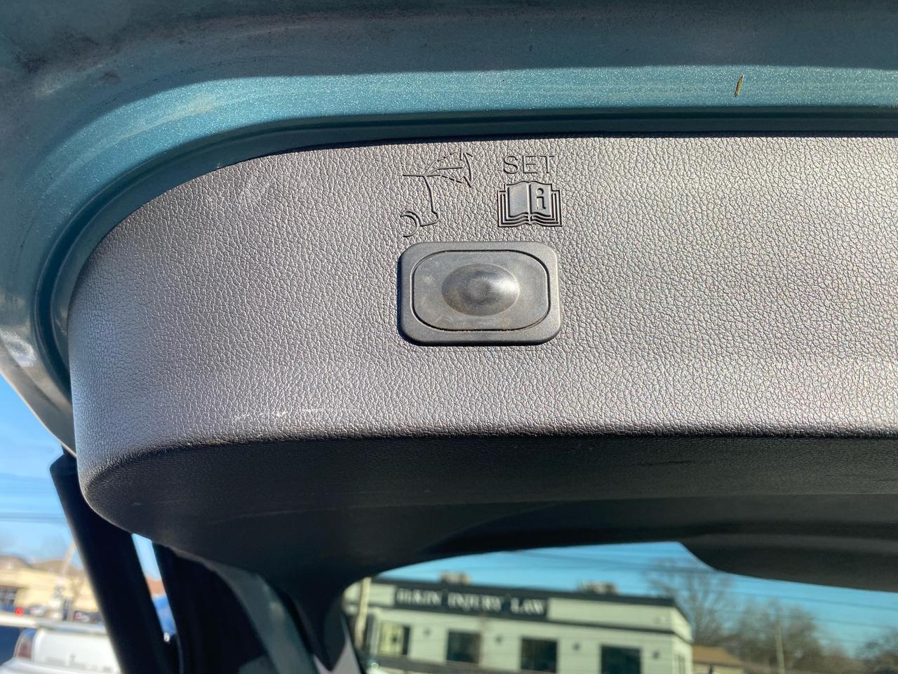 2013 Ford Escape FWD 4DR SEL Photo