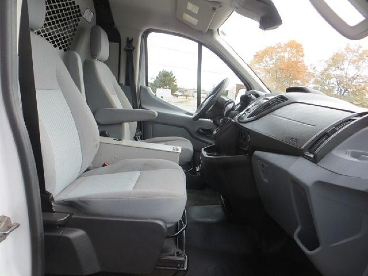 2018 Ford Transit CERTIFIED, 3.7L, dropdown ladder racks, SHELVES - Photo #10