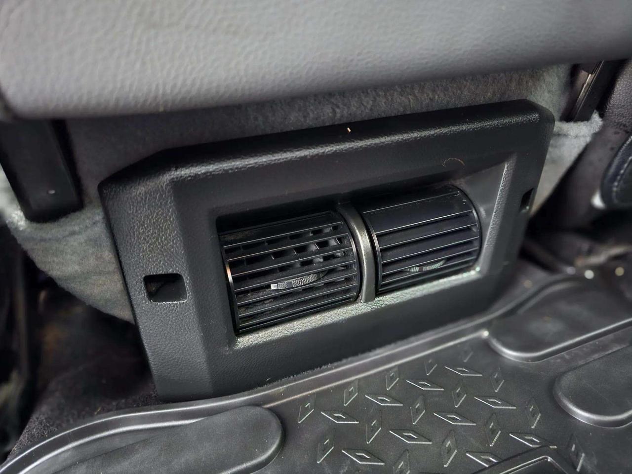 2019 RAM 1500 Classic TRADESMAN 4X4 CREW CAB 5'7" BOX - Photo #18