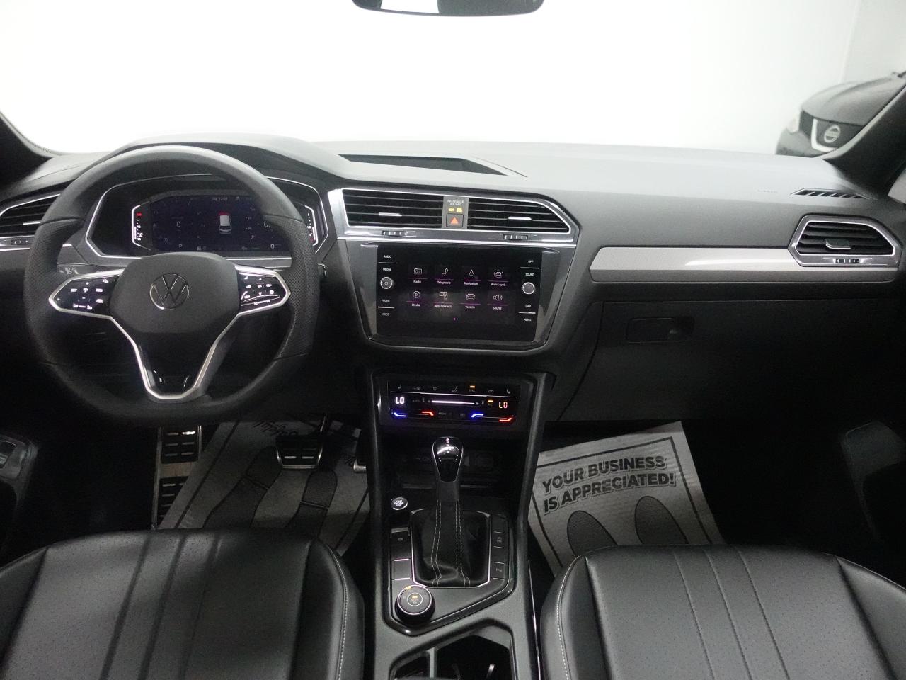 2022 Volkswagen Tiguan COMF R-LINE | AWD | BlkEdition | Leather | Sunroof