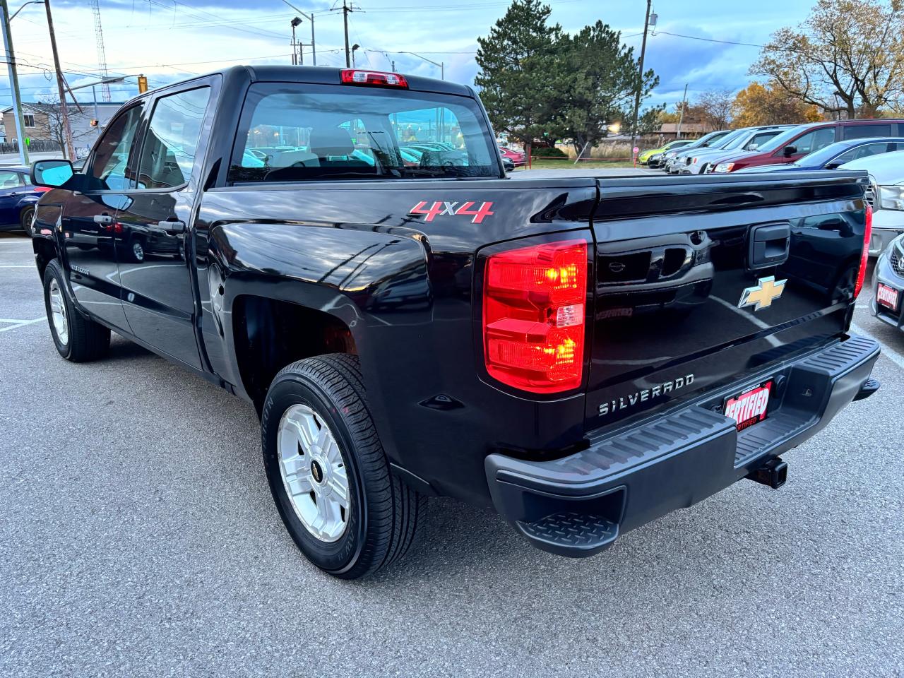 2018 Chevrolet Silverado 1500 LS ** 4X4, TOW PKG ** Photo4