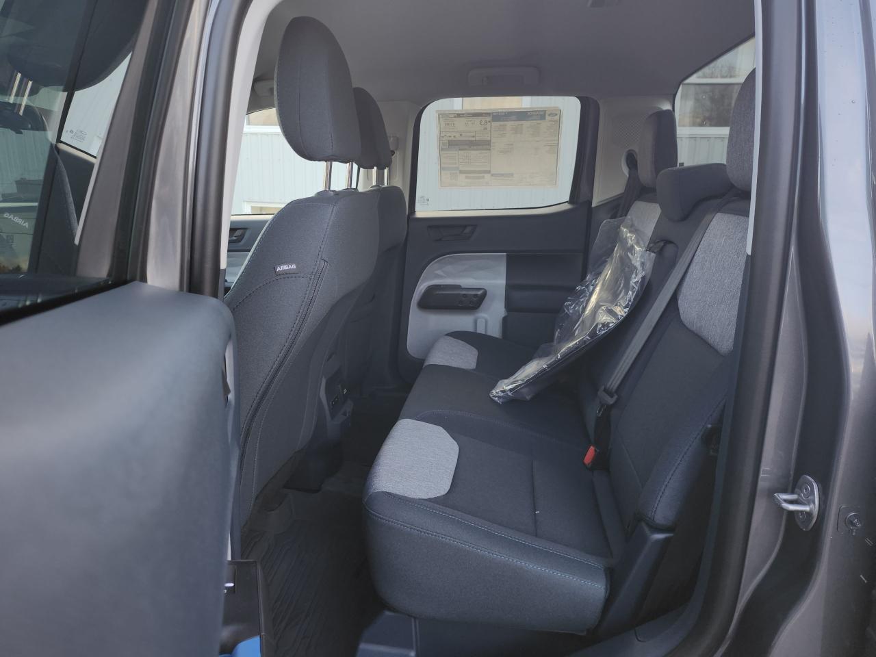 2025 Ford Maverick XLT AWD SuperCrew Photo5