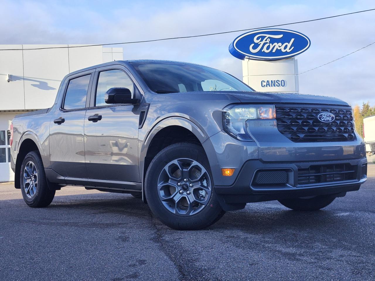 2025 Ford Maverick XLT AWD SuperCrew Photo0