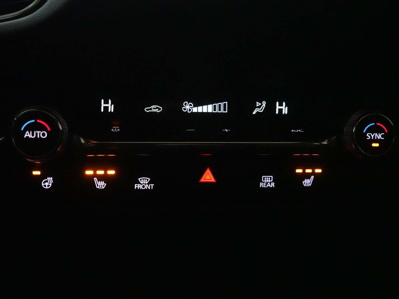 2021 Mazda CX-30 GT TURBO | AWD | Nav | Leather | Sunroof | CarPlay