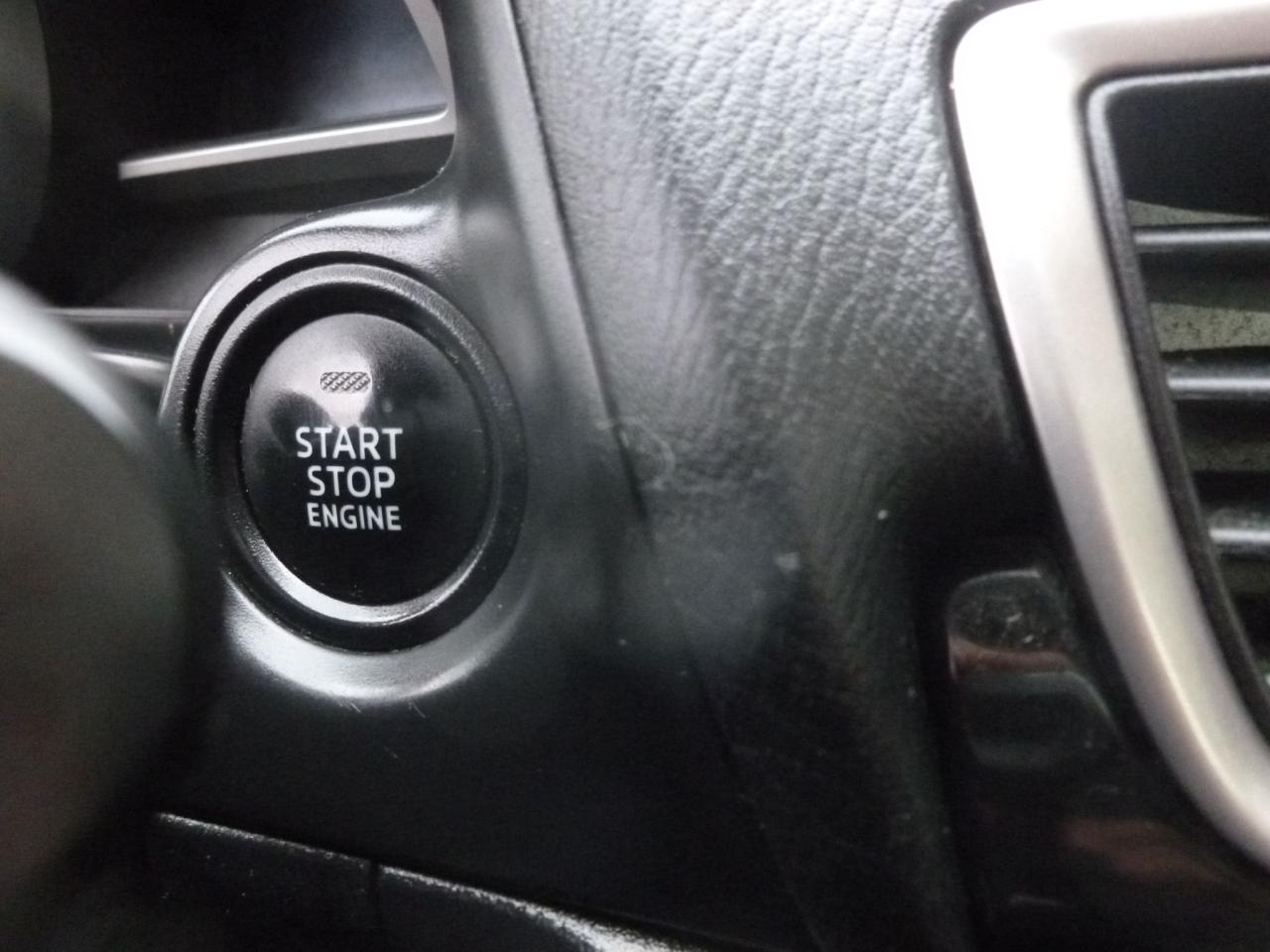 2015 Mazda MAZDA3 GS - Photo #9