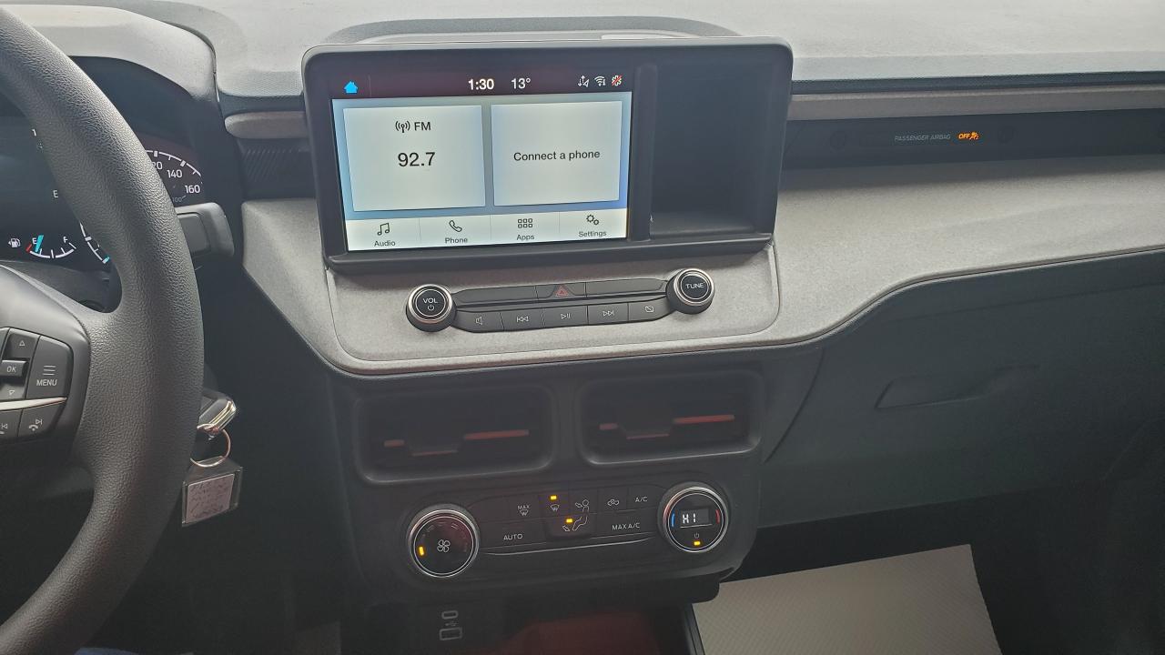 2022 Ford Maverick XLT-AWD-"NO TAX SALE-MAX $2000-LTD TIME ONLY" - Photo #13