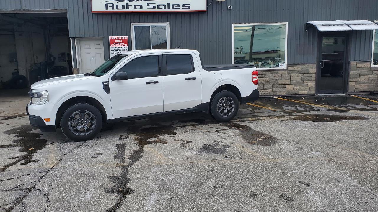 2022 Ford Maverick XLT-AWD-"NO TAX SALE-MAX $2000-LTD TIME ONLY" - Photo #2