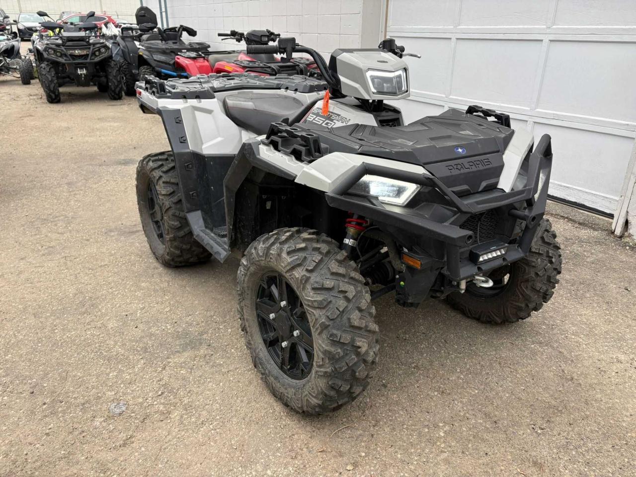 2023 Polaris 850 Ultimate Trail Edition  - Photo #3