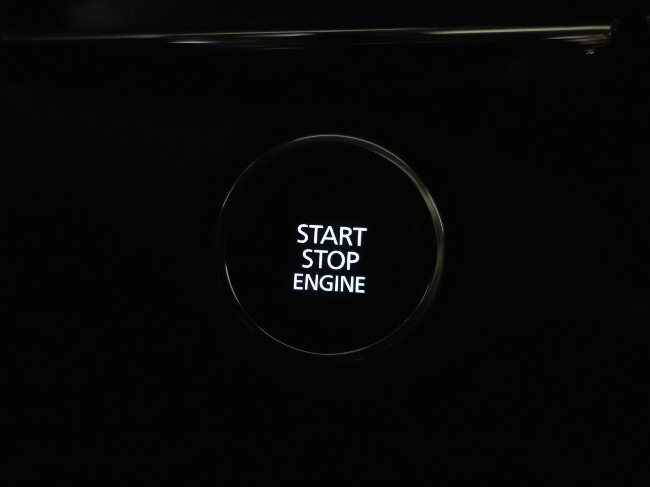 2023 Mazda CX-30 GT | AWD | HUD | Nav | Leather | Sunroof | CarPlay